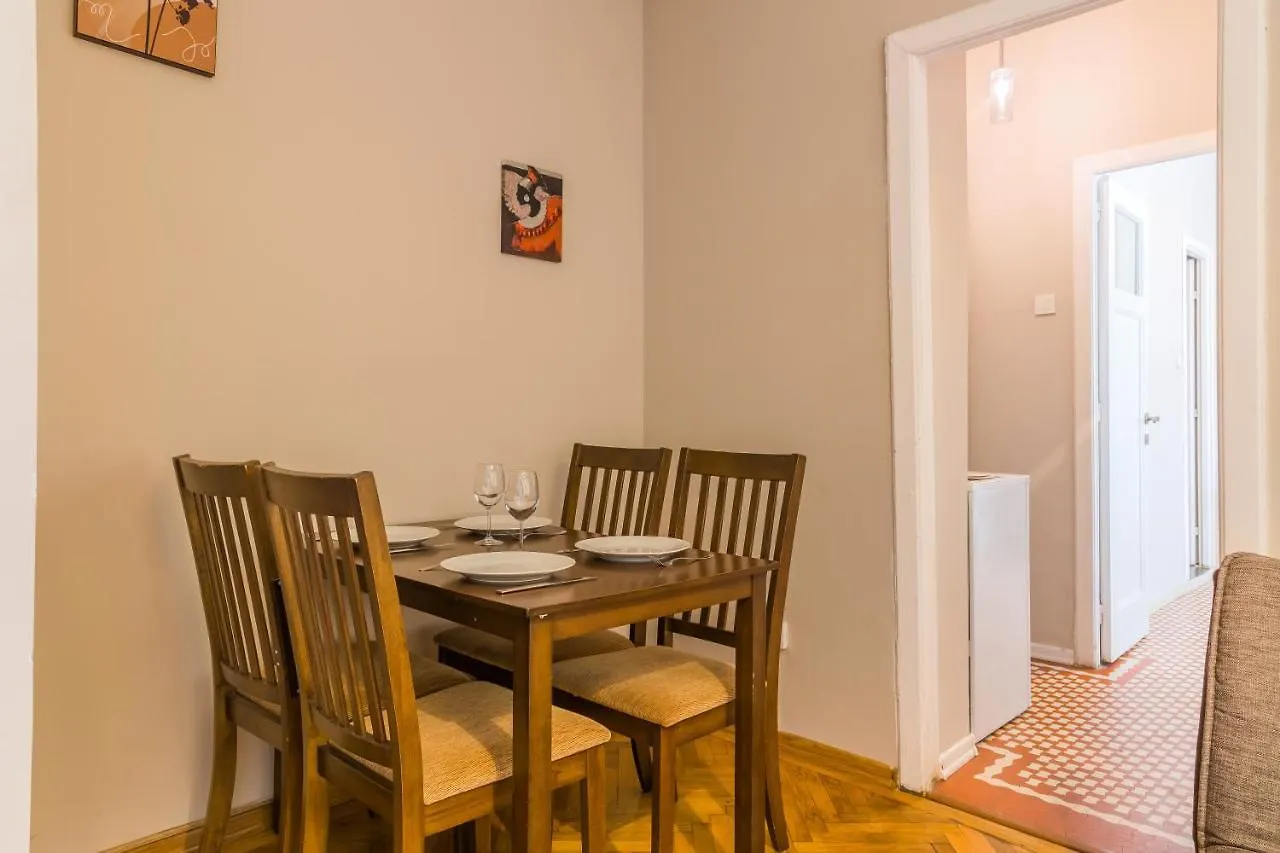 Apartment Palace Cismigiu Park Bucharest